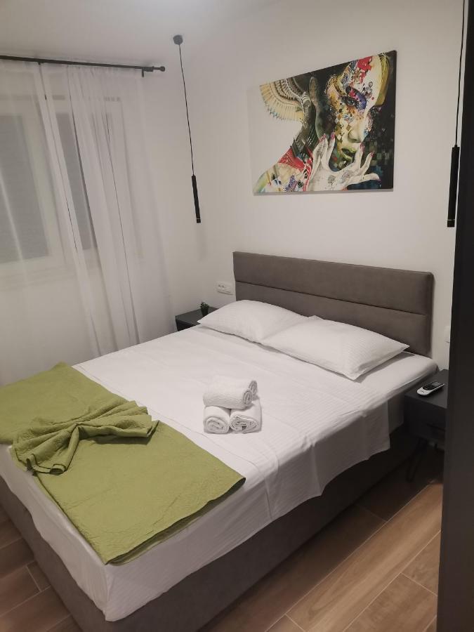 Stina Lägenhet Biograd Na Moru Exteriör bild