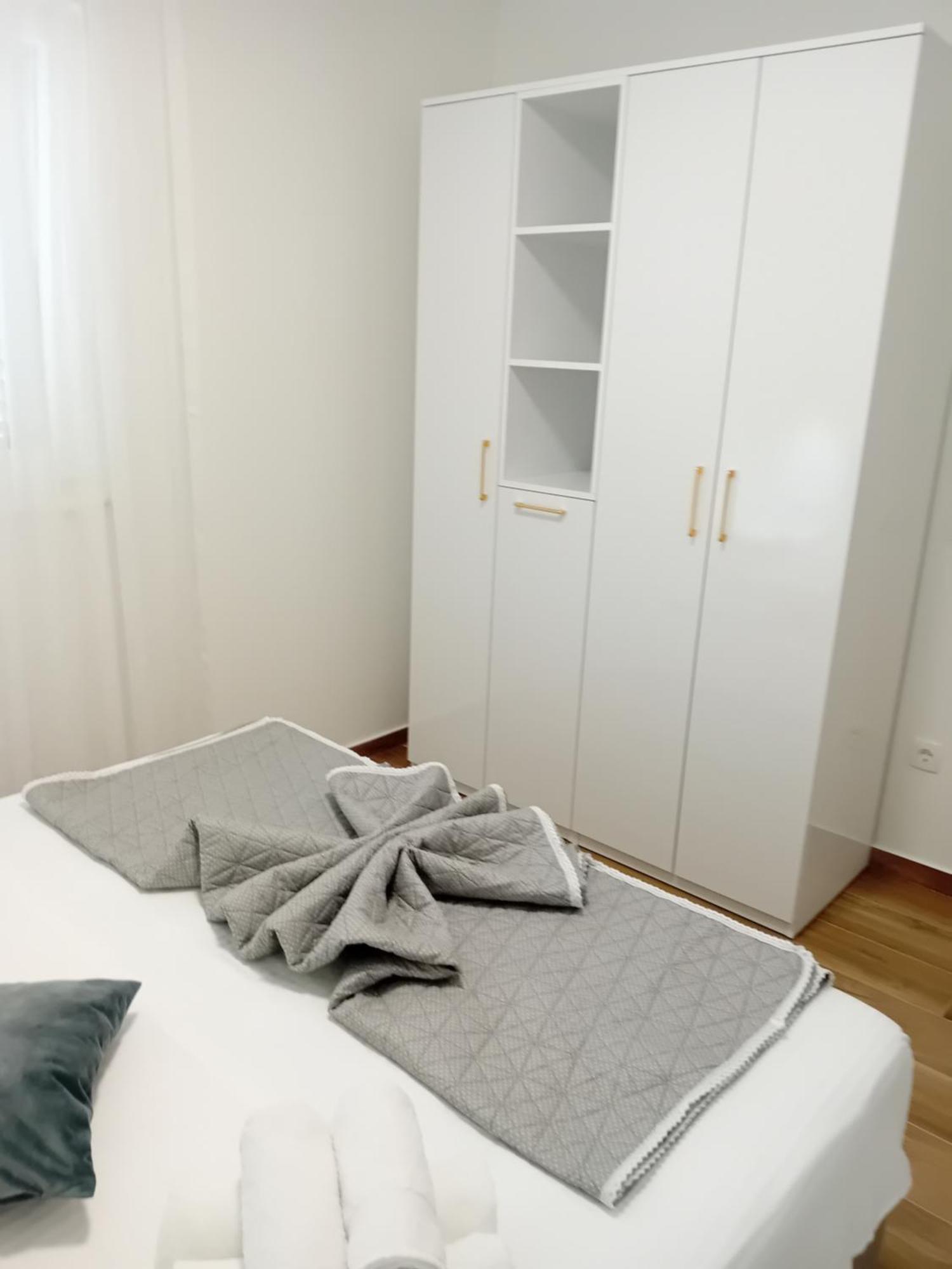 Stina Lägenhet Biograd Na Moru Exteriör bild